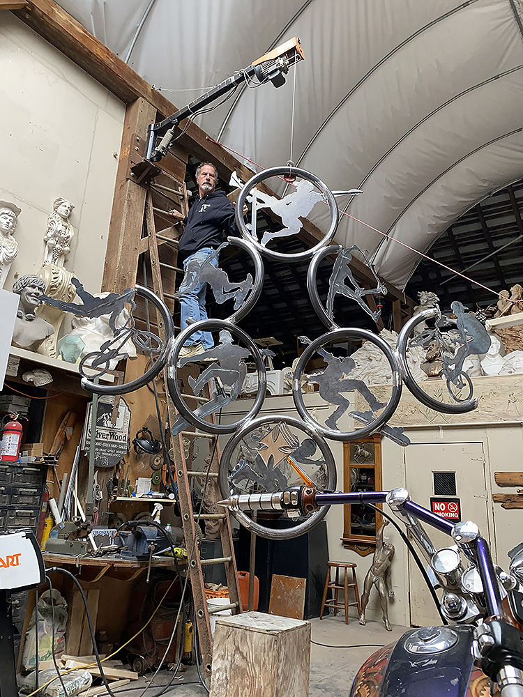 &copy; Liz Hall image copyright protected