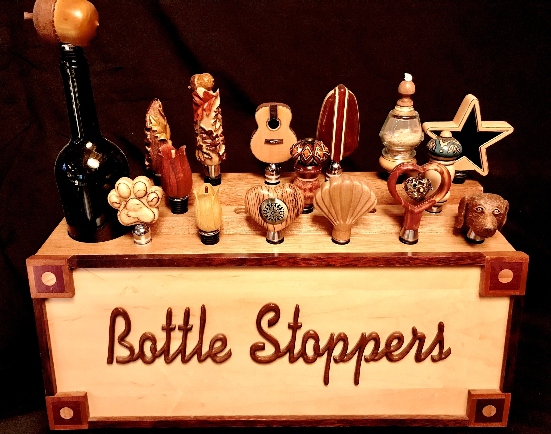 © Rob Mock | Bottle Stopper Display | image copyright protected